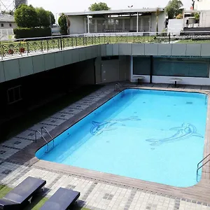 Dee Marks Airport & Hotel New Delhi